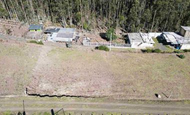 SE VENDE TERRENO EN JAVIER LOYOLA - AZOGUES