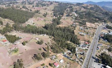 SE VENDE TERRENO EN JAVIER LOYOLA - AZOGUES