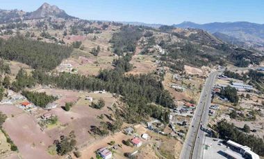 SE VENDE TERRENO EN JAVIER LOYOLA - AZOGUES