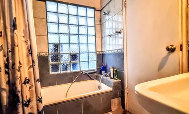Casa Sólida De 2 Pisos, 4d/3b, 767 M2 De Terreno, San Miguel
