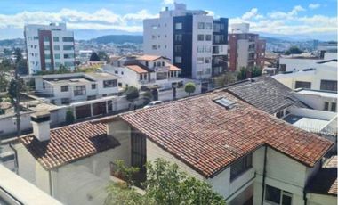 Rento departamento amoblado 2 dormitorios, Sector Pinar Bajo