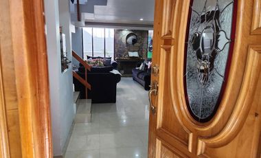 CASA REMODELADA EN VENTA