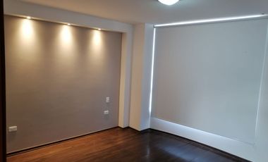 CASA EN EL CONJUNTO MONTECARLO II