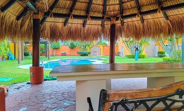 casa en venta en las garzas tezoyuca alberca climatizada 2 rec