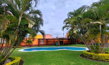 casa en venta en las garzas tezoyuca alberca climatizada 2 rec