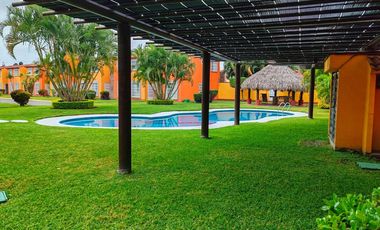 casa en venta en las garzas tezoyuca alberca climatizada 2 rec