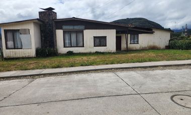 VENDO PROPIEDAD EN JUAN JOSE LATORRE N° 88 DE PUERTO CHACABUCO,  REGION DE AYSEN