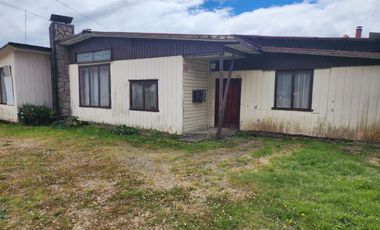 VENDO PROPIEDAD EN JUAN JOSE LATORRE N° 88 DE PUERTO CHACABUCO,  REGION DE AYSEN