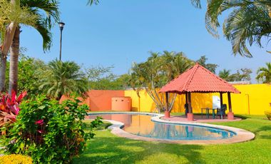 casa en venta tipo chalet en garza azul para ampliar