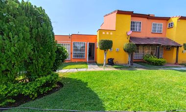 casa en venta tipo chalet en garza azul para ampliar