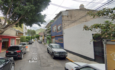 CASA EN VENTA EN GUSTAVO A. MADERO SIETE MARAVILLAS