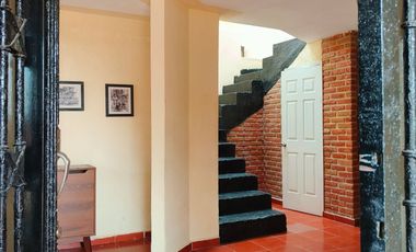 Casa Sola amueblada,  en RENTA a 200 mts del Centro de Tepotzotlán