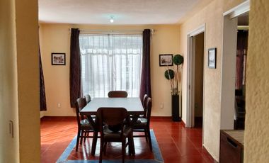 Casa Sola amueblada,  en RENTA a 200 mts del Centro de Tepotzotlán