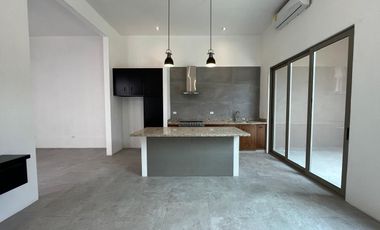 RENTA DE CASA EN CAMPOS ELISEOS DE UN PISO
