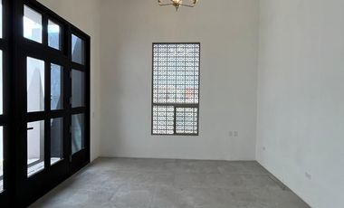 RENTA DE CASA EN CAMPOS ELISEOS DE UN PISO