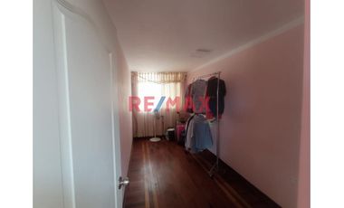 Oportunidad Venta De Hermosa Casa En Buenos Aires - Trujillo At. 144.99 M2