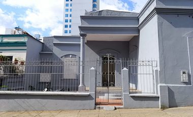 ARRIENDO CASA BODEGA ESQUINERA