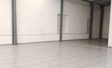 ARRIENDO CASA BODEGA ESQUINERA