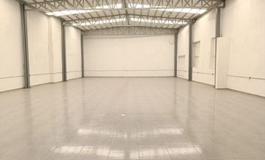 ARRIENDO CASA BODEGA ESQUINERA