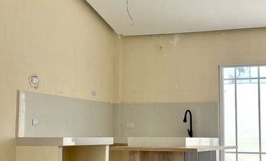 Salinas - Sector del Country Club, casa por estrenar de 3 dormitorios y terreno de 250 m2 (2690,98 sq ft)