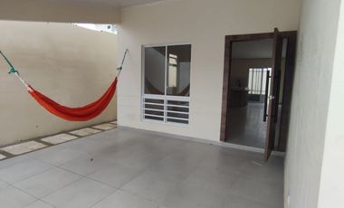 Salinas - Sector del Country Club, casa por estrenar de 3 dormitorios y terreno de 250 m2 (2690,98 sq ft)