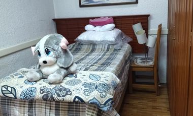 Rento Recamara Amueblada parte baja de Las Aguilas