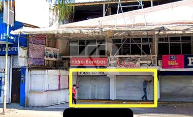 Local Comercial de 40 m² en $13,500 Mxn + Iva Sobre La Av Plan de Ayala