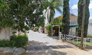 CASA EN VENTA EN LOMAS DE SAN MIGUEL, TONALA