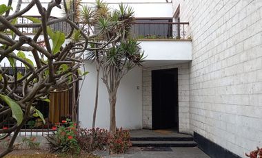 SE VENDE HERMOSA CASA EN LA MOLINA