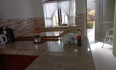 SE VENDE HERMOSA CASA EN LA MOLINA