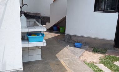 SE VENDE HERMOSA CASA EN LA MOLINA