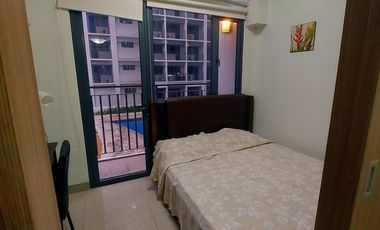 Shore Residence - 1 bedroom corner unit w/ Balcony Overlooking Pool