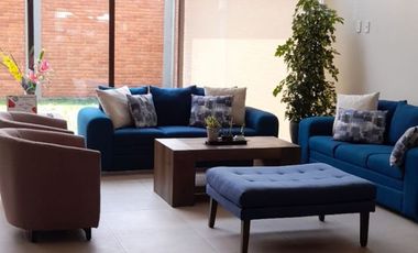 Hermosa casa en Venta modelo Málaga doble altura en Lomas Virreyes, Calimaya