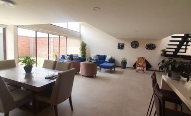 Hermosa casa en Venta modelo Málaga doble altura en Lomas Virreyes, Calimaya
