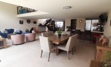 Hermosa casa en Venta modelo Málaga doble altura en Lomas Virreyes, Calimaya