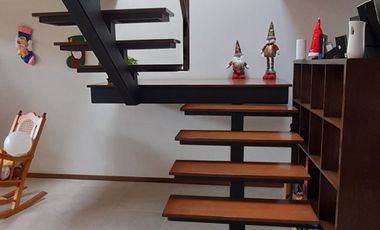 Hermosa casa en Venta modelo Málaga doble altura en Lomas Virreyes, Calimaya