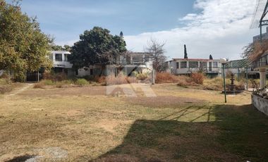 Condominio de 12 Casas y Áreas Comunes Para Remodelar a Precio de Terreno