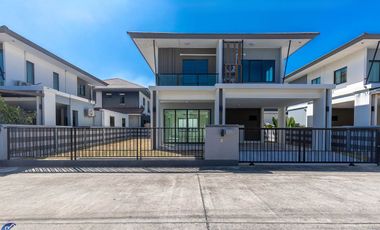 The River Family Home near Central Mall Ubon