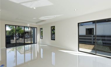 The River Family Home near Central Mall Ubon