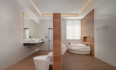 Modern 5 Bedroom Pool Villa in Pa Daet Chiang Mai for Sale