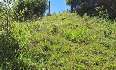 VENDO TERRENO SEMIPLANO  EN BARBOSA ANTIOQUIA.