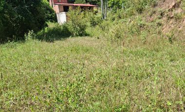 VENDO TERRENO SEMIPLANO  EN BARBOSA ANTIOQUIA.