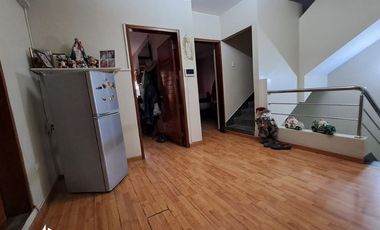 SE VENDE HERMOSA CASA CÉNTRICA EN URBANIZACIÓN SAN ISIDRO DE ICA!