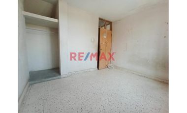 Venta De Casa En Urb.San Ramon - Dos Pisos Mas Azotea // ID: 1122962