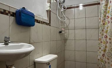 Casa a pasos de la plaza mayor de Santiago y panamericana sur!!