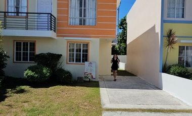 4BR SINGLE ATTACHED HOUSE AND LOT IN IMUS CAVITE