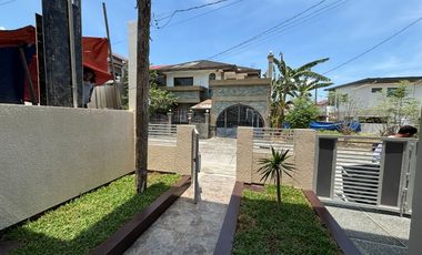 DASMARINAS SINGLE ATTACHED HOUSE AND LOT WITH BALCONY ALONG GOVERNOR'S DRIVE