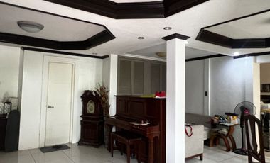 4BR PRE-OWNED HOUSE AND LOT FOR SALE AT AMBASSADOR HILLS MULTINATIONAL VILLAGE PARAÑAQUE