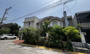 4BR PRE-OWNED HOUSE AND LOT FOR SALE AT AMBASSADOR HILLS MULTINATIONAL VILLAGE PARAÑAQUE