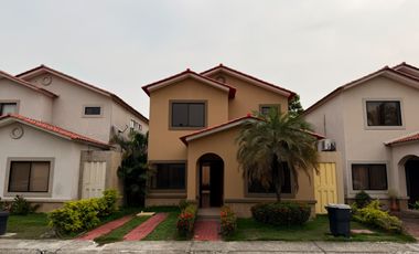 CASA 167.00M2 CIUDAD CELESTE SAMBORONDON